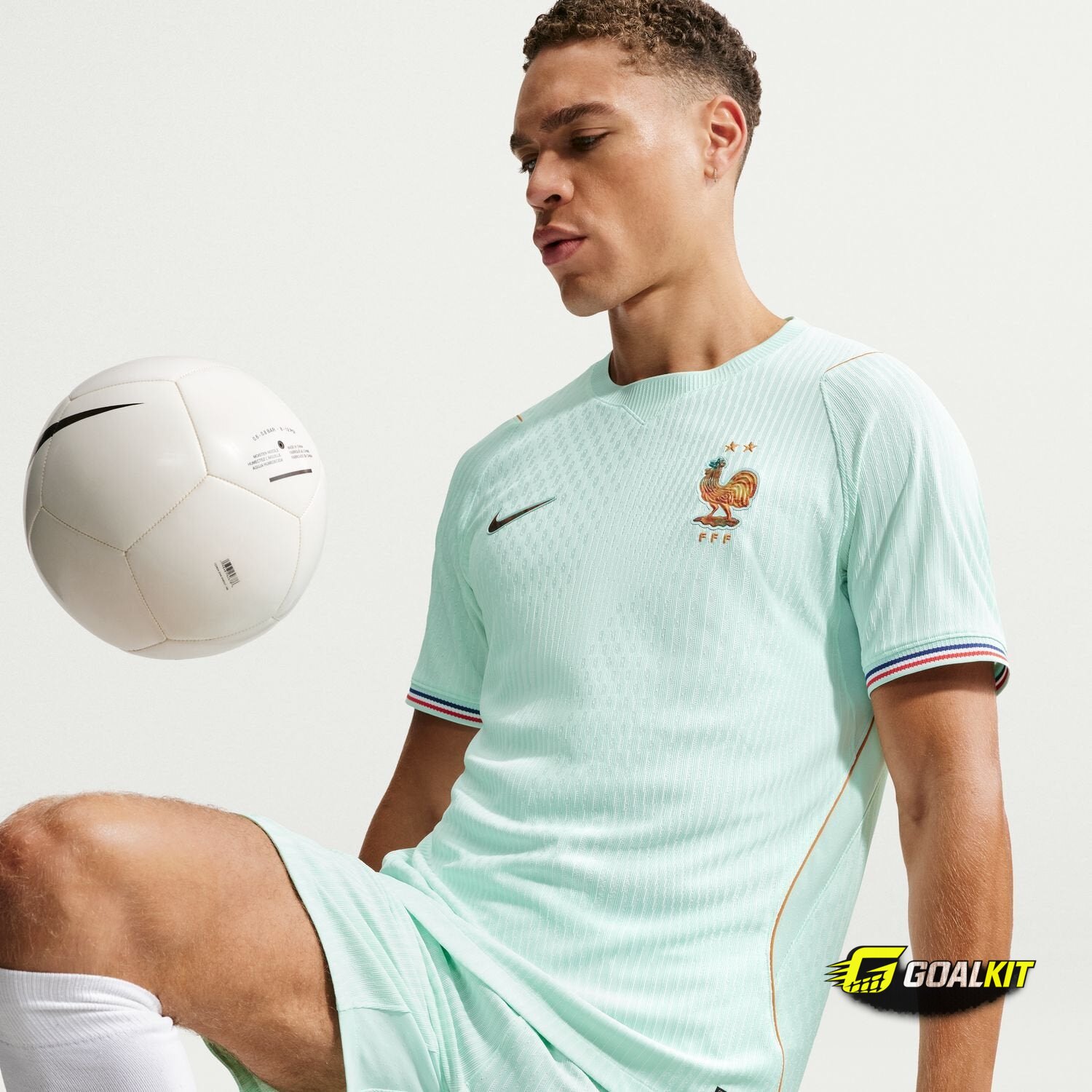 France 2026 Away Authentic Jersey (Men's) photo 2